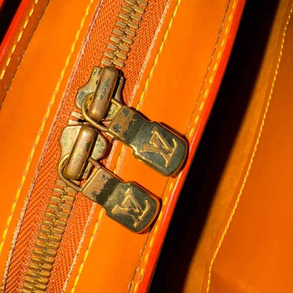 Louis Vuitton cognac Bag authentic! Comes with certificate of authenticity - Picture 1 of 16